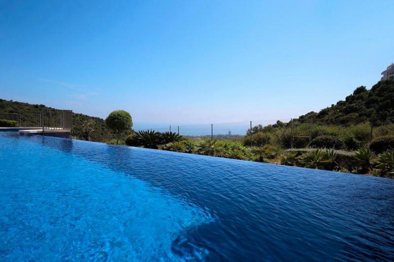 Luxury Spa Resort Marbella 2 Bedroom Sauna Gym Pools Jacuzzi Екстериор снимка